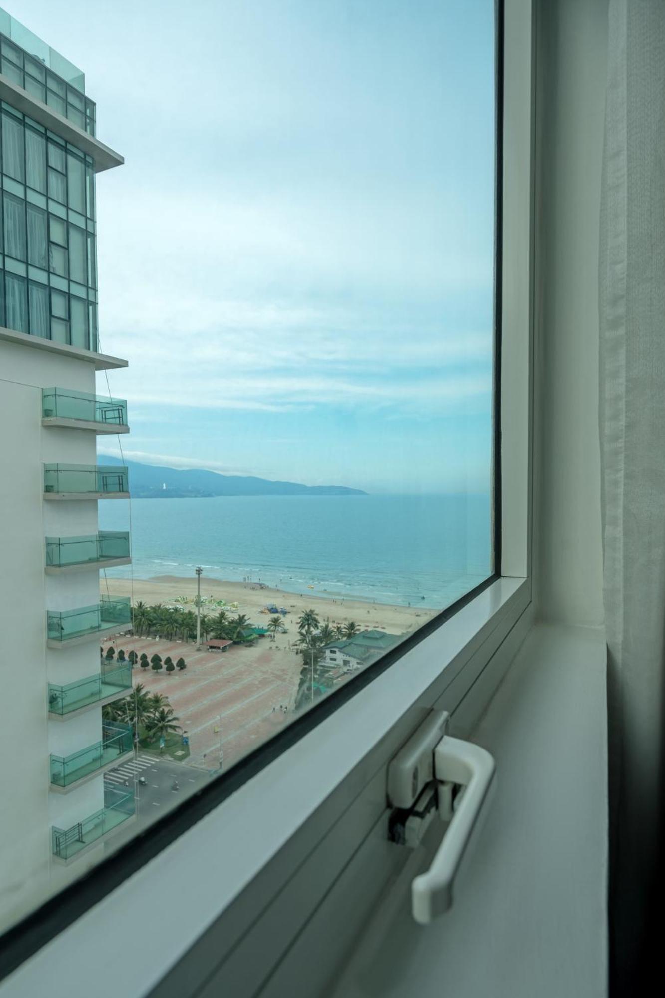 Paracel Beach Hotel Da Nang Exterior photo